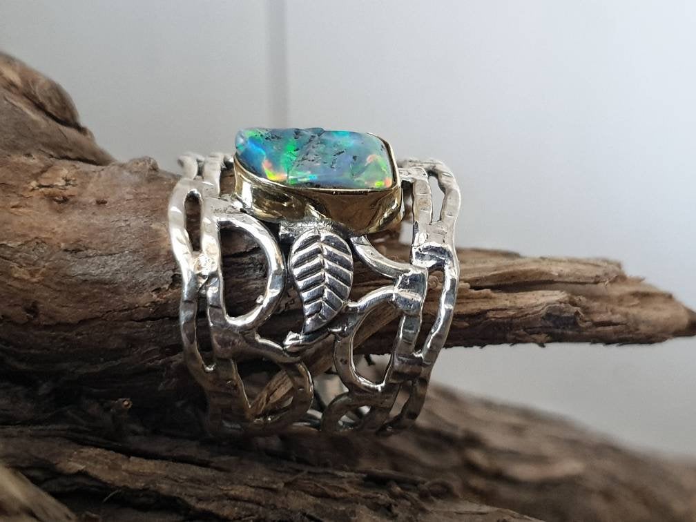 Opale brute ethiopienne TOP GRADE de 15.50 carats