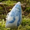 Scheelite bleue en bague, argent massif, pierre naturelle utile en lithothérapie et bien-être