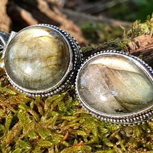 labradorite double en pendentif épais de style baroque