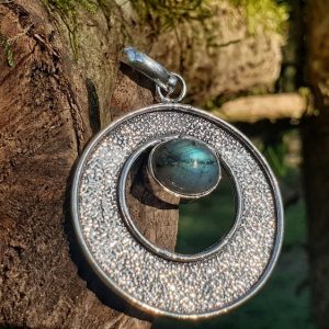 pendentif labradorite bleue, collier pour femme et pierre naturelle