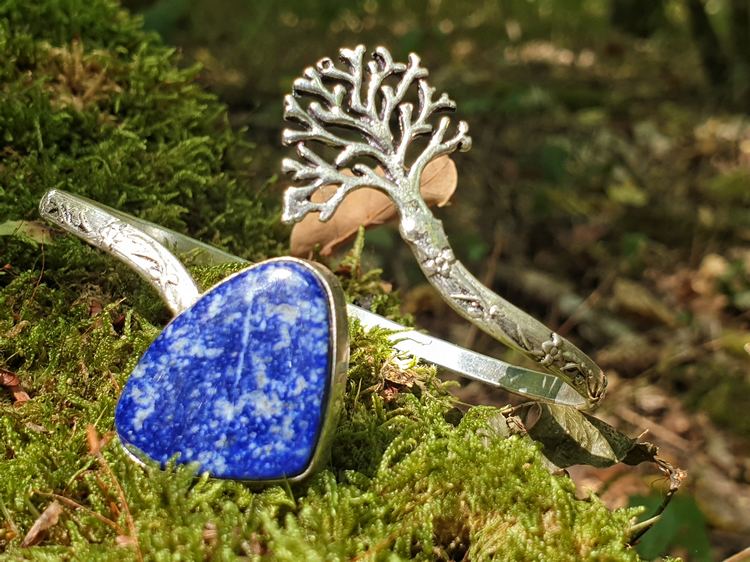 Bracelet lapis-lazuli, pierre naturelle bleue parsemée de pyrite, arbre de vie