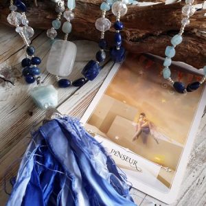 long sautoir en sodalite et aigue-marine, cristal de roche, pierres naturelles