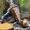 Pendule orgonite en oeil de tigre, radiesthésie, voyance