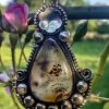 Pierre naturelle agate du montana montée sur pendentif argent façon tribale