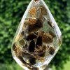 Obsidienne dorée et feuille d'or dans résine époxy pour pendentif