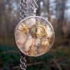 Talisman pendentif opale dendritique magie céleste